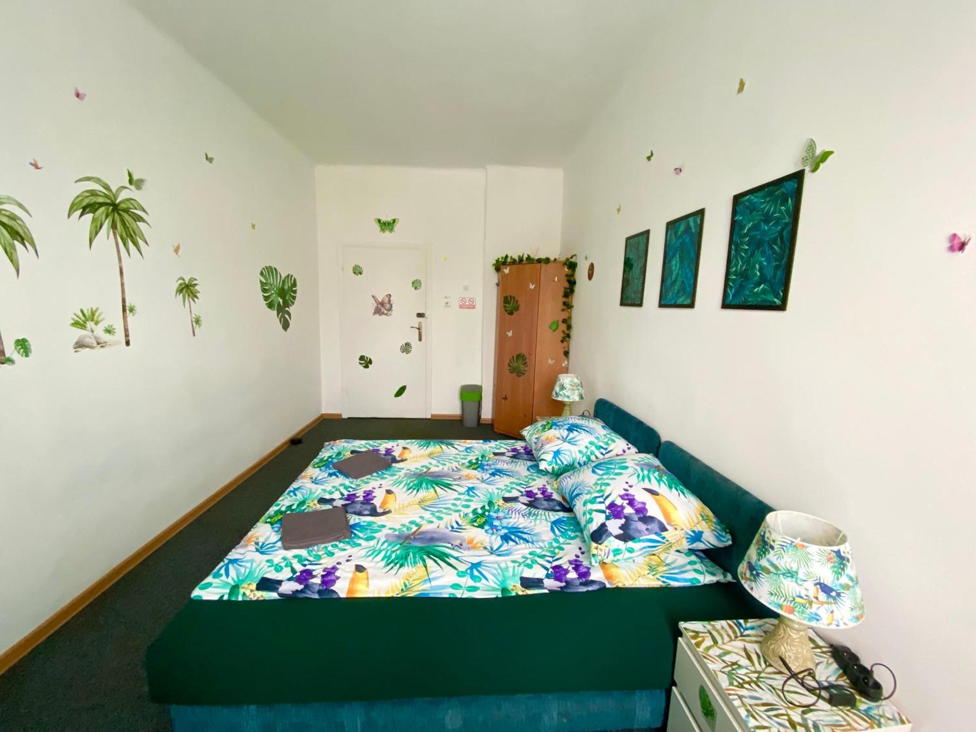Jungle Rooms Gdansk Exterior photo